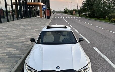 BMW 3 серия, 2019 год, 4 300 000 рублей, 4 фотография