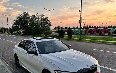 BMW 3 серия, 2019 год, 4 300 000 рублей, 5 фотография