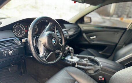 BMW 5 серия, 2009 год, 1 350 000 рублей, 24 фотография