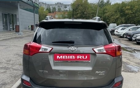 Toyota RAV4, 2014 год, 2 250 000 рублей, 3 фотография