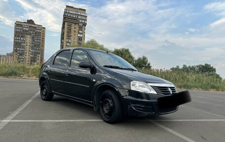 Renault Logan I, 2011 год, 450 000 рублей, 3 фотография