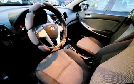 Hyundai Solaris II рестайлинг, 2012 год, 900 000 рублей, 7 фотография