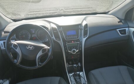 Hyundai i30 II рестайлинг, 2013 год, 1 099 000 рублей, 8 фотография