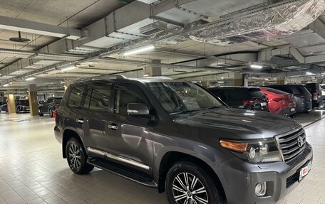 Toyota Land Cruiser 200, 2015 год, 4 700 000 рублей, 4 фотография