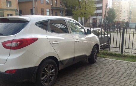 Hyundai ix35 I рестайлинг, 2014 год, 1 800 000 рублей, 2 фотография