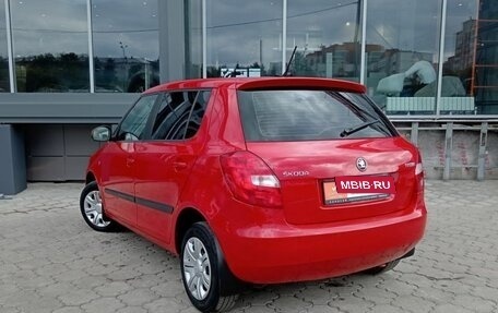 Skoda Fabia II, 2014 год, 650 000 рублей, 3 фотография