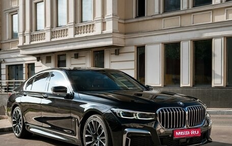 BMW 7 серия, 2020 год, 6 900 000 рублей, 1 фотография