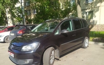 Volkswagen Touran III, 2011 год, 1 250 000 рублей, 1 фотография