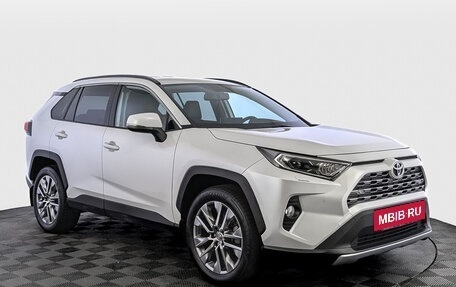 Toyota RAV4, 2021 год, 3 990 000 рублей, 3 фотография