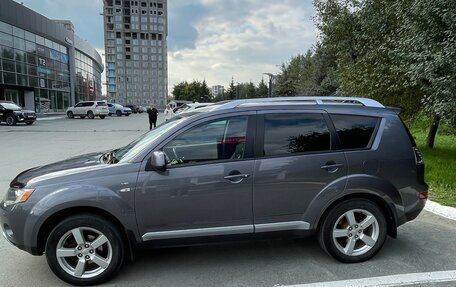 Mitsubishi Outlander III рестайлинг 3, 2008 год, 1 499 990 рублей, 5 фотография