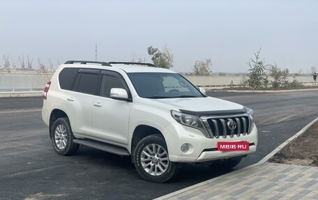 Toyota Land Cruiser Prado 150 рестайлинг 2, 2016 год, 3 900 000 рублей, 3 фотография