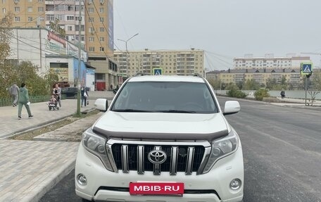 Toyota Land Cruiser Prado 150 рестайлинг 2, 2016 год, 3 900 000 рублей, 2 фотография