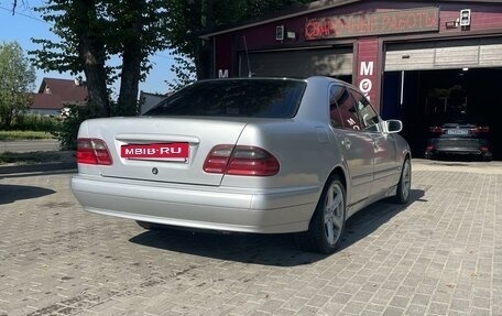 Mercedes-Benz E-Класс, 2000 год, 440 000 рублей, 5 фотография