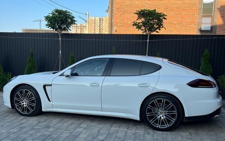 Porsche Panamera II рестайлинг, 2016 год, 4 250 000 рублей, 3 фотография