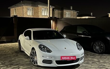 Porsche Panamera II рестайлинг, 2016 год, 4 250 000 рублей, 5 фотография