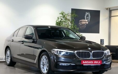 BMW 5 серия, 2018 год, 3 470 000 рублей, 3 фотография