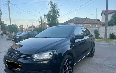 Volkswagen Polo VI (EU Market), 2014 год, 928 000 рублей, 1 фотография