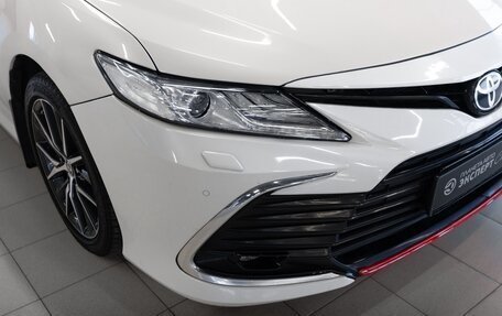 Toyota Camry, 2021 год, 3 355 000 рублей, 14 фотография