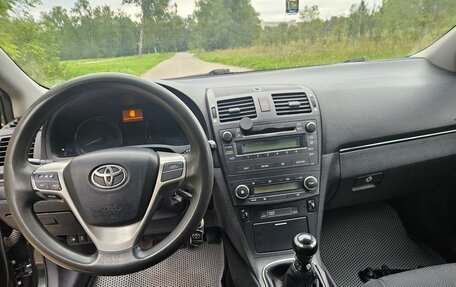 Toyota Avensis III рестайлинг, 2009 год, 1 100 000 рублей, 8 фотография