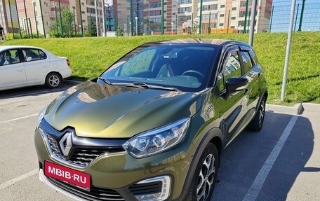 Renault Kaptur I рестайлинг, 2017 год, 1 590 000 рублей, 1 фотография