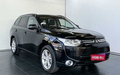 Mitsubishi Outlander III рестайлинг 3, 2014 год, 1 670 000 рублей, 1 фотография