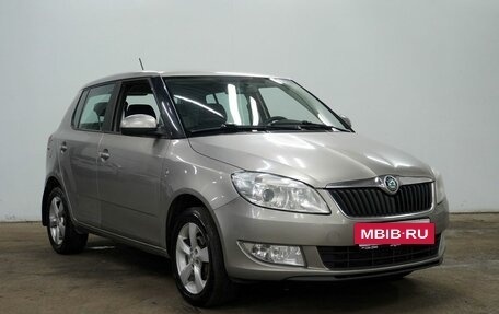 Skoda Fabia II, 2012 год, 620 000 рублей, 3 фотография