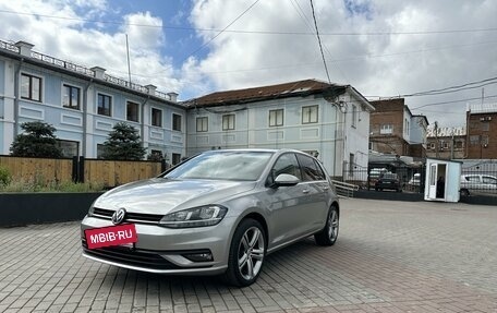 Volkswagen Golf VII, 2018 год, 2 600 000 рублей, 2 фотография