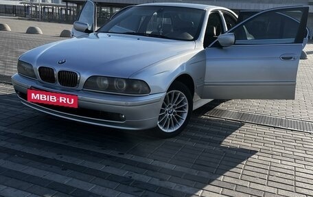 BMW 5 серия, 2002 год, 650 000 рублей, 3 фотография