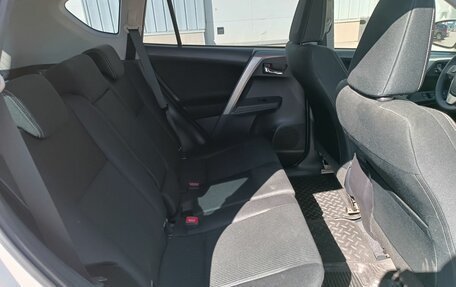 Toyota RAV4, 2013 год, 1 550 000 рублей, 14 фотография