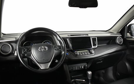 Toyota RAV4, 2018 год, 2 745 000 рублей, 19 фотография