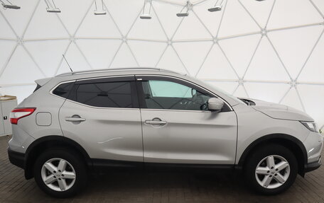 Nissan Qashqai, 2014 год, 1 620 000 рублей, 2 фотография