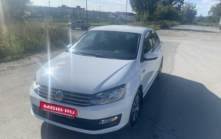 Volkswagen Polo VI (EU Market), 2019 год, 1 650 000 рублей, 2 фотография