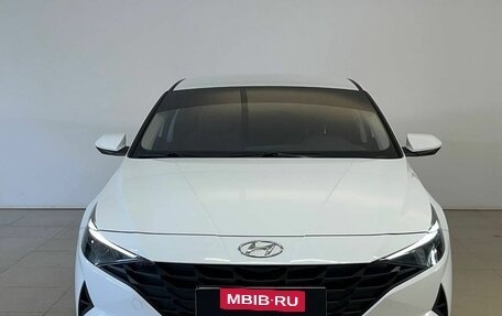 Hyundai Elantra, 2021 год, 2 328 000 рублей, 2 фотография