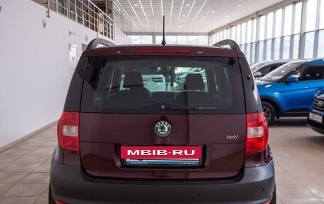 Skoda Yeti I рестайлинг, 2012 год, 1 000 000 рублей, 5 фотография