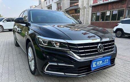 Volkswagen Passat B8 рестайлинг, 2021 год, 2 450 000 рублей, 3 фотография