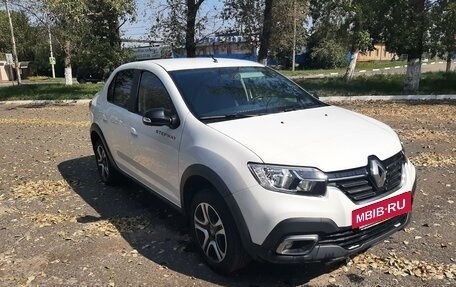 Renault Logan II, 2021 год, 1 600 000 рублей, 5 фотография