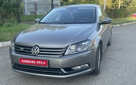 Volkswagen Passat B7, 2013 год, 1 200 000 рублей, 1 фотография