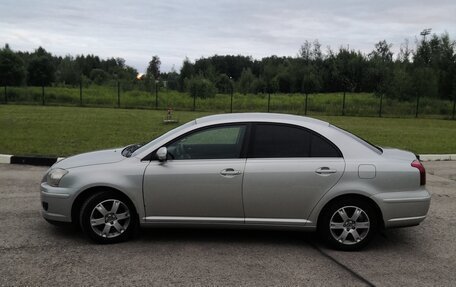 Toyota Avensis III рестайлинг, 2006 год, 720 000 рублей, 4 фотография