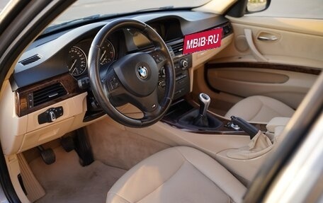 BMW 3 серия, 2010 год, 1 600 000 рублей, 10 фотография