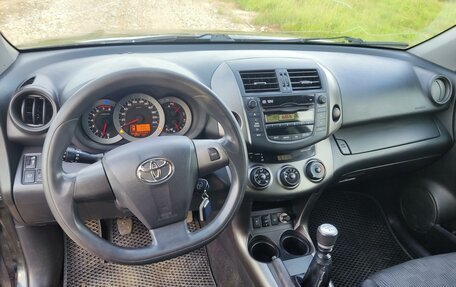 Toyota RAV4, 2011 год, 1 400 000 рублей, 8 фотография