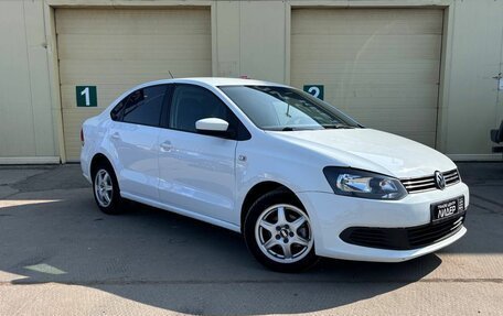 Volkswagen Polo VI (EU Market), 2015 год, 985 000 рублей, 3 фотография