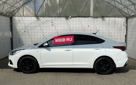 Hyundai Solaris II рестайлинг, 2017 год, 1 360 000 рублей, 10 фотография