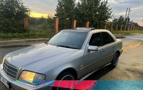 Mercedes-Benz C-Класс, 1995 год, 385 000 рублей, 3 фотография