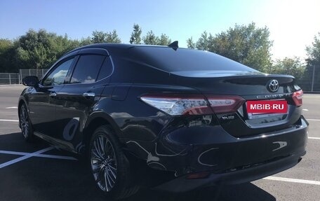 Toyota Camry, 2019 год, 3 150 000 рублей, 6 фотография