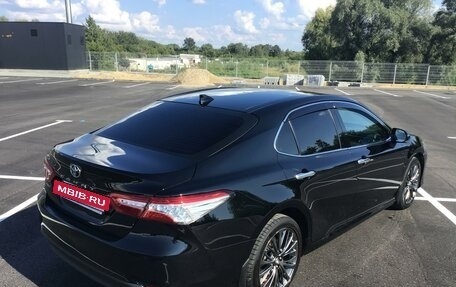 Toyota Camry, 2019 год, 3 150 000 рублей, 12 фотография