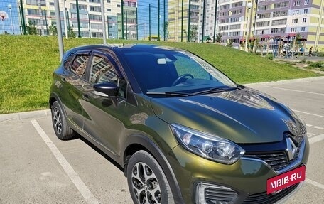 Renault Kaptur I рестайлинг, 2017 год, 1 590 000 рублей, 3 фотография