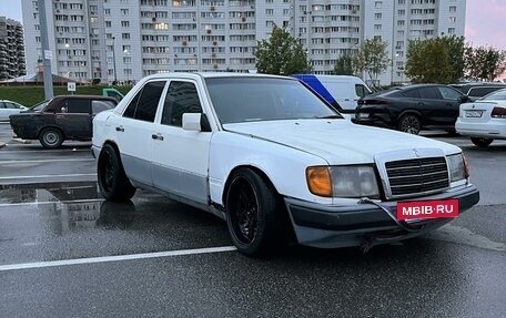 Mercedes-Benz W124, 1990 год, 180 000 рублей, 2 фотография