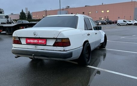 Mercedes-Benz W124, 1990 год, 180 000 рублей, 4 фотография