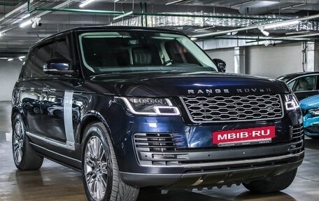 Land Rover Range Rover IV рестайлинг, 2018 год, 9 299 000 рублей, 3 фотография