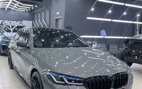 BMW 5 серия, 2021 год, 8 000 000 рублей, 2 фотография